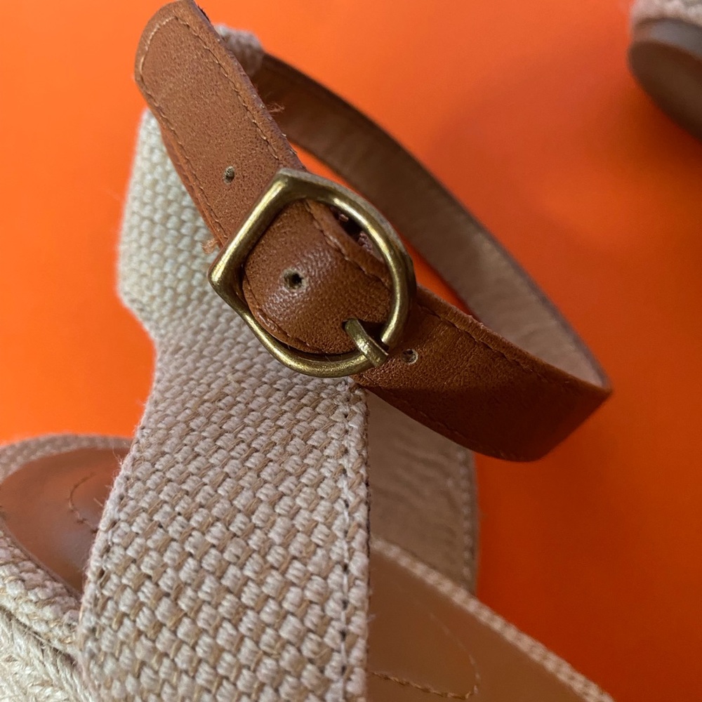 Style & Co Yellow Wedge Sandals - Picture 7 of 9
